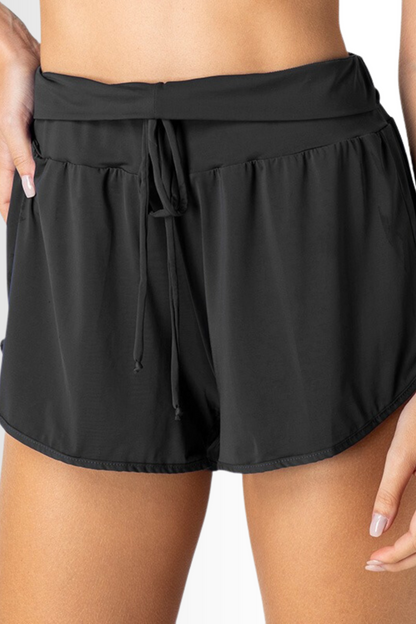 Suellen Shorts Black - Lilafrombrazil